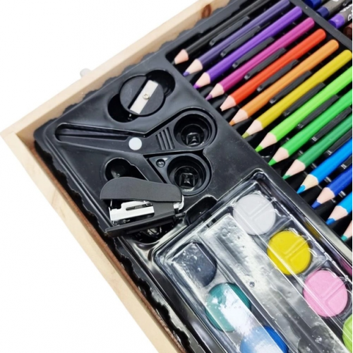 Детский набор для рисования и творчества 150 предметов в деревянном чемодане artistic set