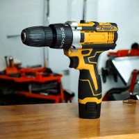 Акумуляторний шуруповерт набір слюсарного інструменту в кейсі DW12V 2 АКБ Жовтий