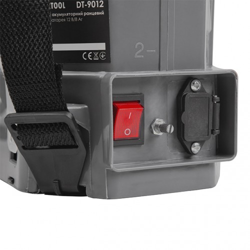 Опрыскиватель аккумуляторный ранцевой 12 л, 3.1 л/мин, батарея 12 В/8 Аг INTERTOOL DT-9012
