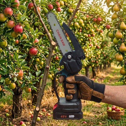 Акумуляторна ланцюгова міні-пила 6 inch Electric SAW в кейсі / 2 акумулятори + окуляри
